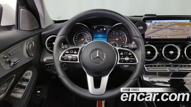 Mercedes-Benz C-Class C200 Avantgarde