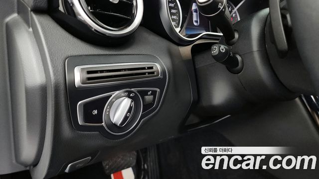 Mercedes-Benz C-Class C200 Avantgarde
