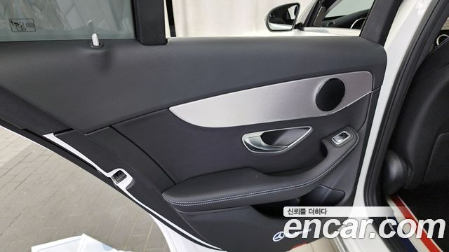 Mercedes-Benz C-Class C200 Avantgarde