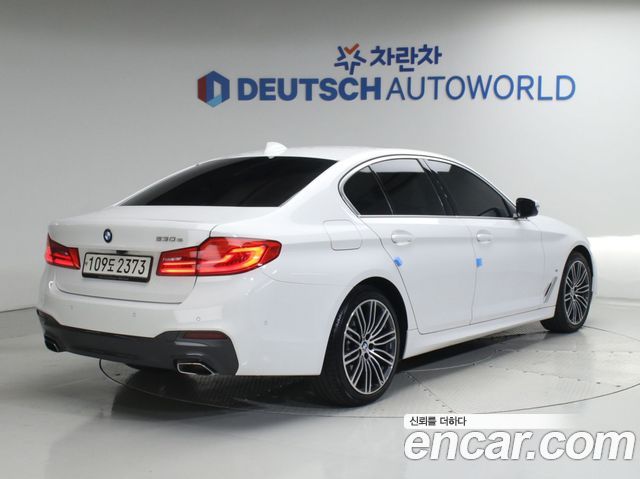 BMW 5-Series 530e M Sport