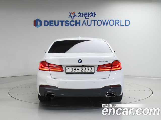 BMW 5-Series 530e M Sport