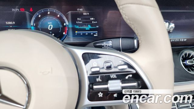 Mercedes-Benz E-Class E220d Cabriolet