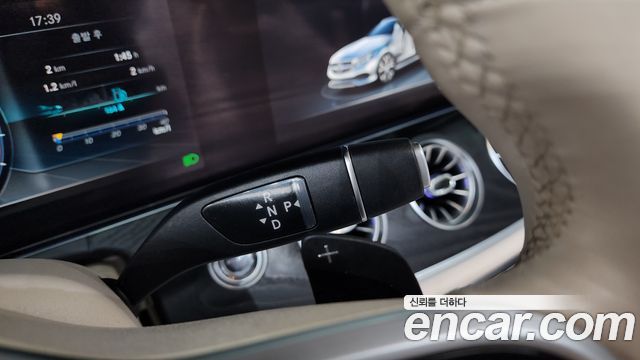Mercedes-Benz E-Class E220d Cabriolet