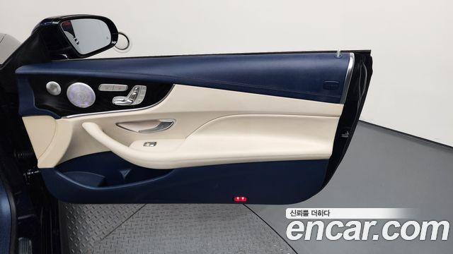 Mercedes-Benz E-Class E220d Cabriolet