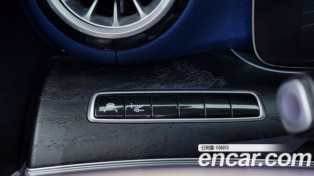 Mercedes-Benz E-Class E220d Cabriolet