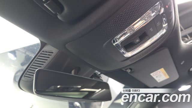 Mercedes-Benz GLA-Class GLA220