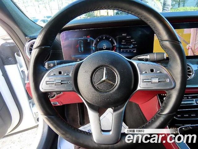 Mercedes-Benz CLS-Class CLS300d AMG Line