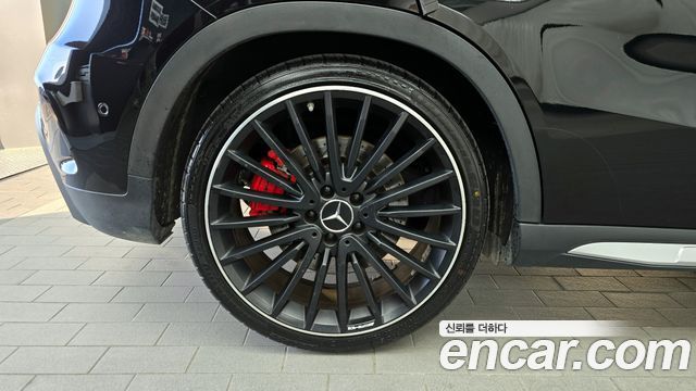 Mercedes-Benz GLA-Class GLA45 AMG 4MATIC