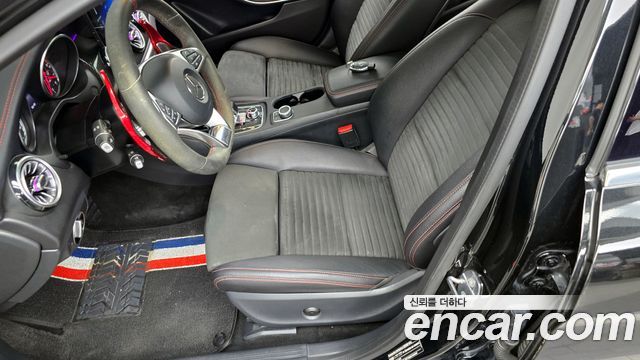Mercedes-Benz GLA-Class GLA45 AMG 4MATIC