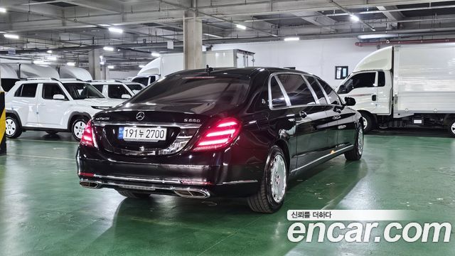 Mercedes-Benz S-Class Maybach S650 Pullman