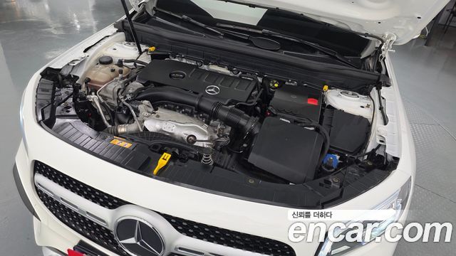 Mercedes-Benz GLB-Class GLB250 4MATIC
