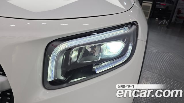 Mercedes-Benz GLB-Class GLB250 4MATIC