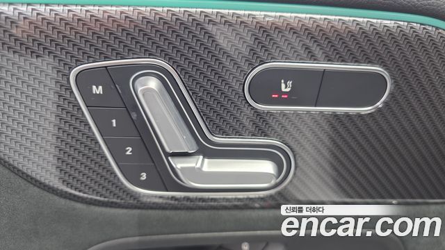 Mercedes-Benz GLB-Class GLB250 4MATIC