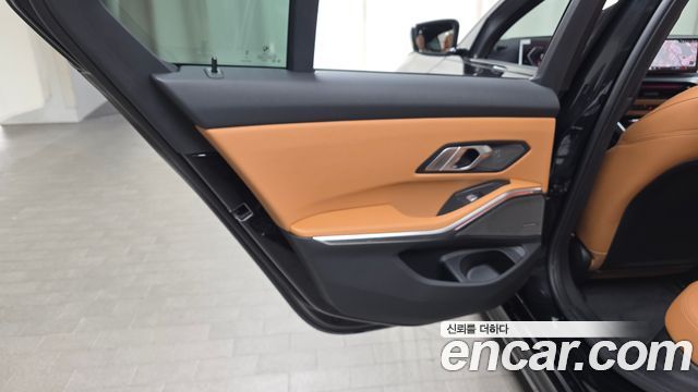 BMW 3-Series 320i M Sport