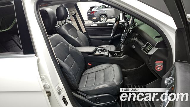 Mercedes-Benz GLE-Class GLE350 d 4MATIC