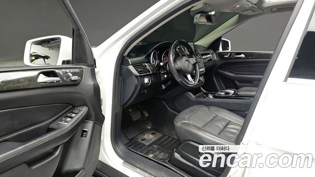 Mercedes-Benz GLE-Class GLE350 d 4MATIC