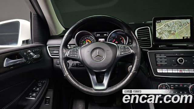 Mercedes-Benz GLE-Class GLE350 d 4MATIC