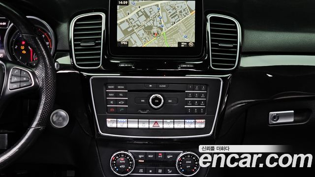 Mercedes-Benz GLE-Class GLE350 d 4MATIC
