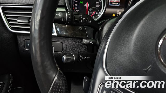 Mercedes-Benz GLE-Class GLE350 d 4MATIC
