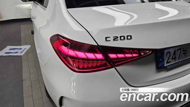 Mercedes-Benz C-Class C200 AMG Line
