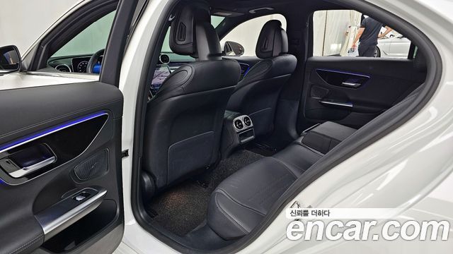 Mercedes-Benz C-Class C200 AMG Line