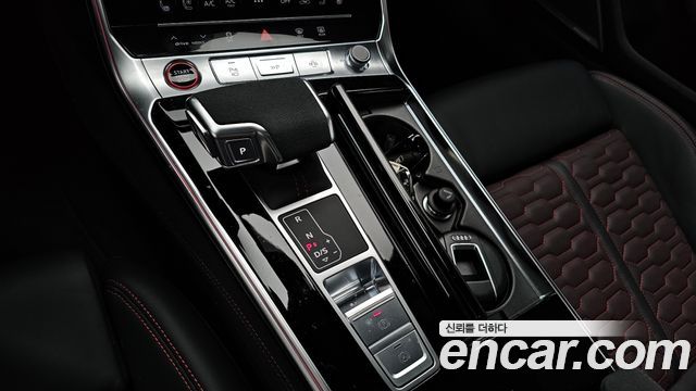 Audi RS6 4.0 TFSI Quattro Avant Performance