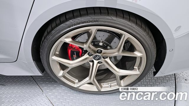 Audi RS6 4.0 TFSI Quattro Avant Performance