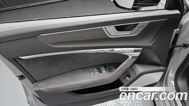 Audi RS6 4.0 TFSI Quattro Avant Performance