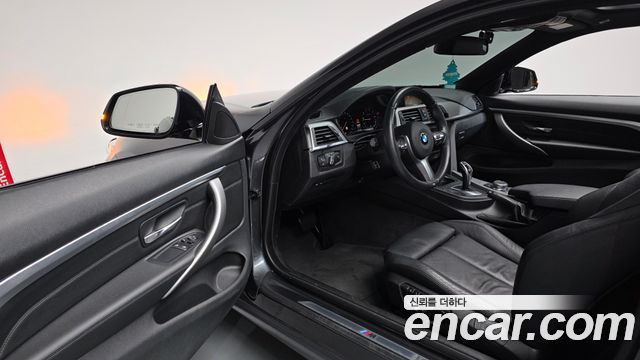 BMW 4-Series 420i M Sport Coupe