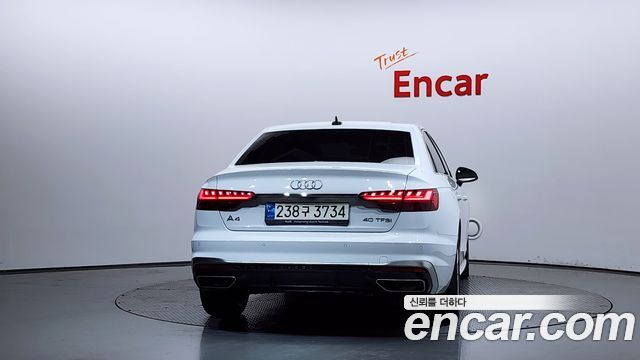 Audi A4 40 TFSI Premium