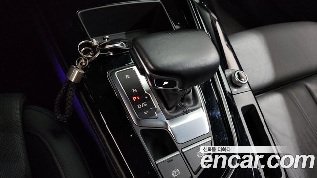 Audi A4 40 TFSI Premium