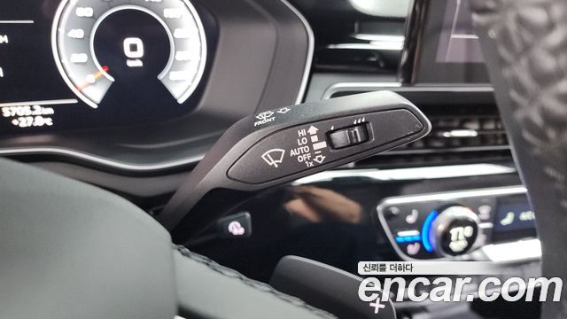 Audi A4 40 TFSI Premium