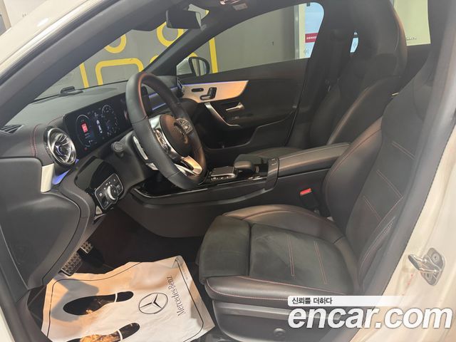 Mercedes-Benz CLA-Class CLA250 4MATIC