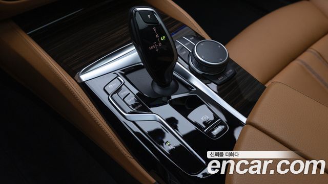 BMW 5-Series 520i M Sport