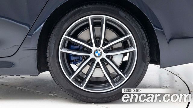 BMW 5-Series 520i M Sport