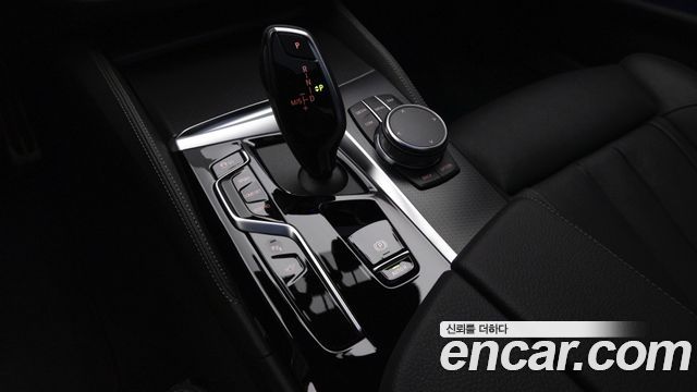 BMW 5-Series 520i M Sport