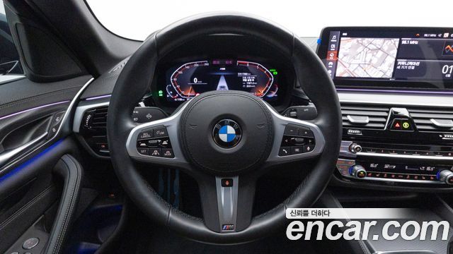 BMW 5-Series 520i M Sport
