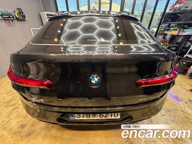 BMW X4 xDrive20i M Sports Pro