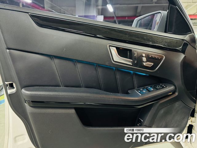 Mercedes-Benz E-Class E220 Bluetec Avantgarde