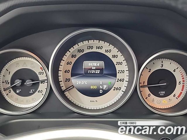 Mercedes-Benz E-Class E220 Bluetec Avantgarde