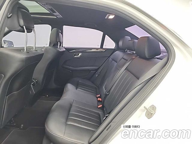 Mercedes-Benz E-Class E220 Bluetec Avantgarde