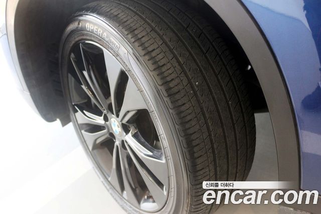 BMW X1 xDrive 20i Advantage
