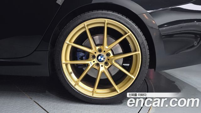 BMW 3-Series M340i xDrive Touring Performance