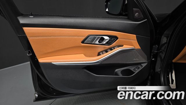 BMW 3-Series M340i xDrive Touring Performance