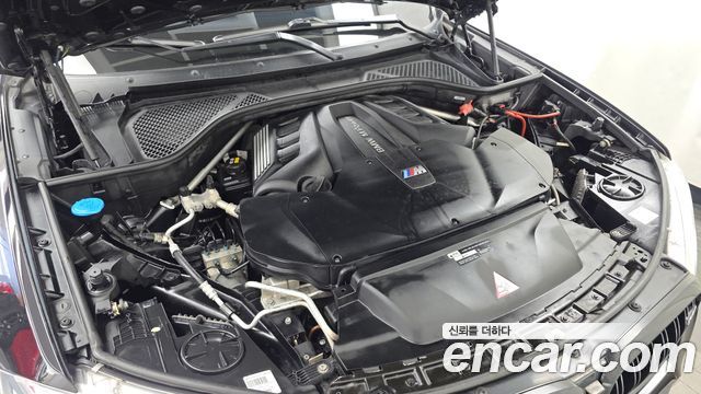 BMW X6M 4.4