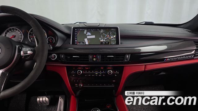 BMW X6M 4.4