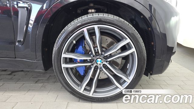 BMW X6M 4.4