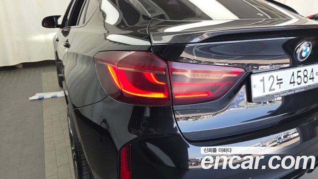 BMW X6M 4.4