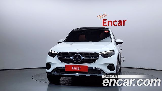 Mercedes-Benz GLC-Class GLC 300 4MATIC Avantgarde