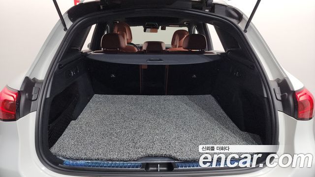 Mercedes-Benz GLC-Class GLC 300 4MATIC Avantgarde